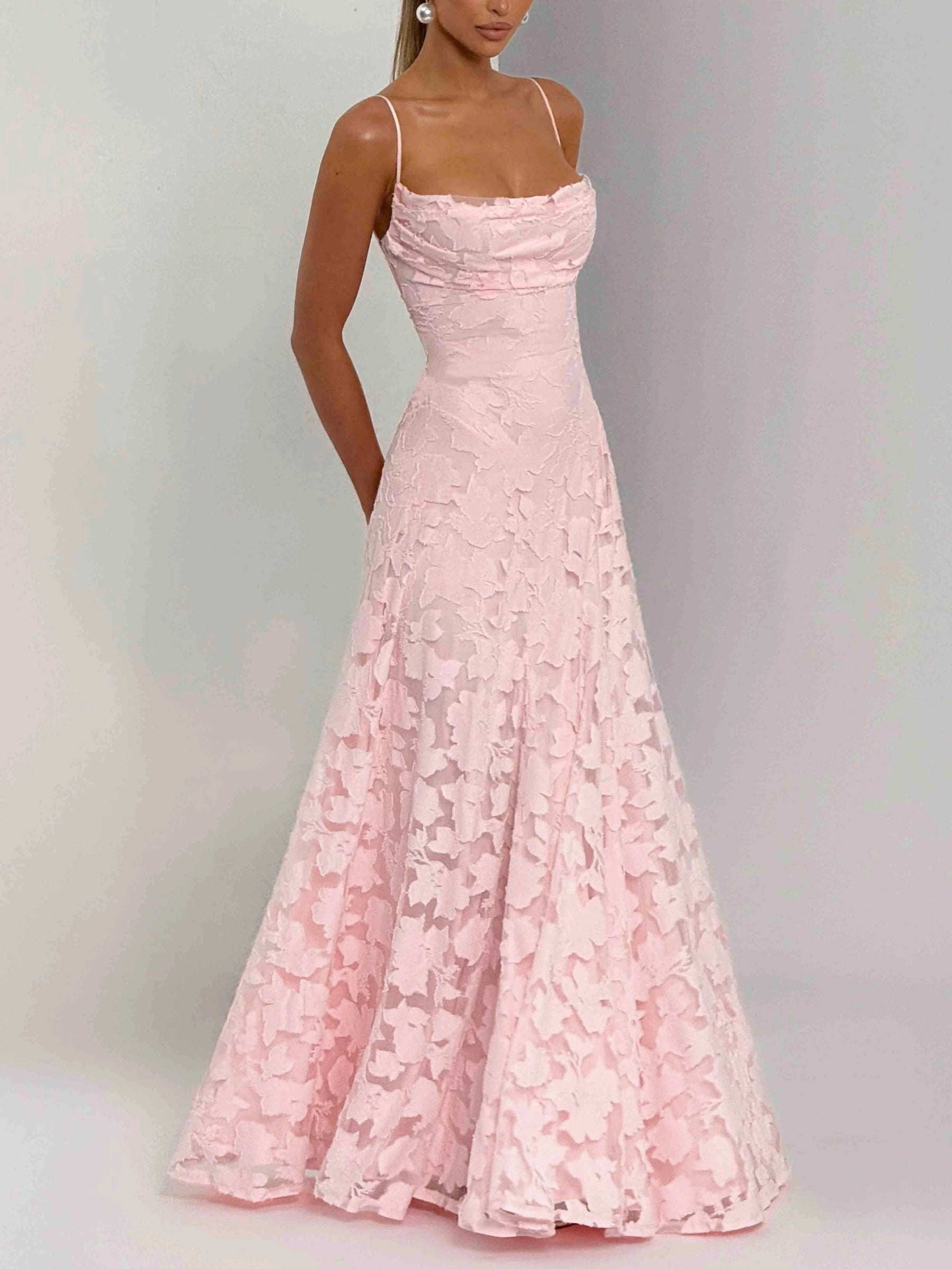 Rosalie – robe maxi délicate avec détail en dentelle