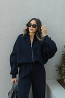 Straight Fit Essential