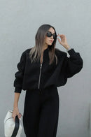 Straight Fit Essential